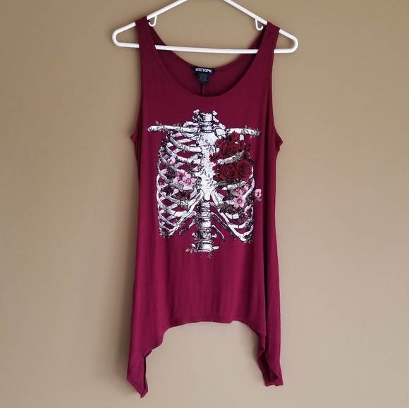 Hot Topic Tops - HOT TOPIC Red Rose Skeleton Rib Cage Tank Top